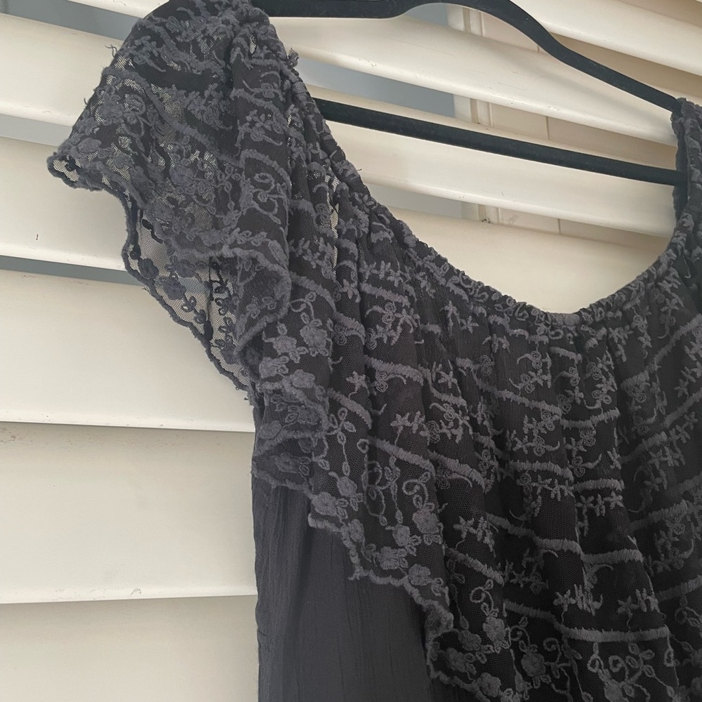 Kimchi blue linen and lace romper